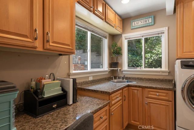 5053 College View Avenue, Eagle Rock, CA 90041