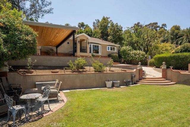 5053 College View Avenue, Eagle Rock, CA 90041