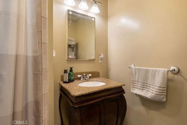 5053 College View Avenue, Eagle Rock, CA 90041