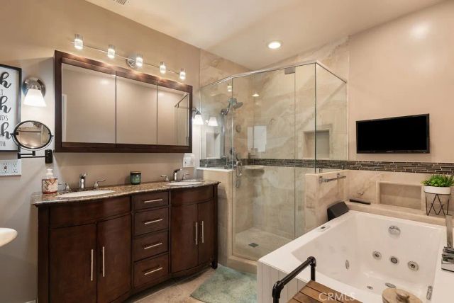 5053 College View Avenue, Eagle Rock, CA 90041
