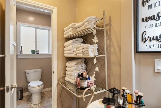 5053 College View Avenue, Eagle Rock, CA 90041