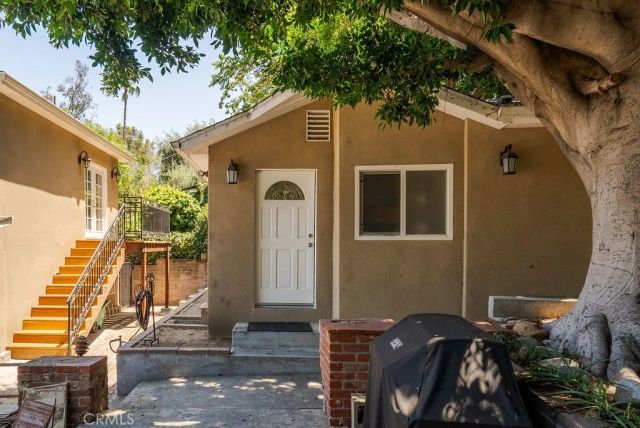 5053 College View Avenue, Eagle Rock, CA 90041