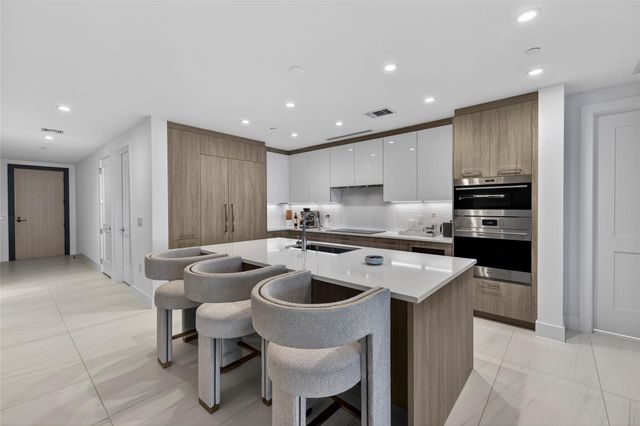 153 N Seabreeze 1901-S, Fort Lauderdale, FL 33304