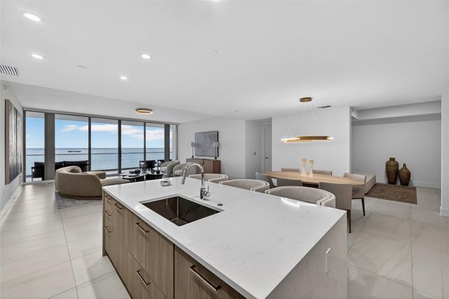 153 N Seabreeze 1901-S, Fort Lauderdale, FL 33304