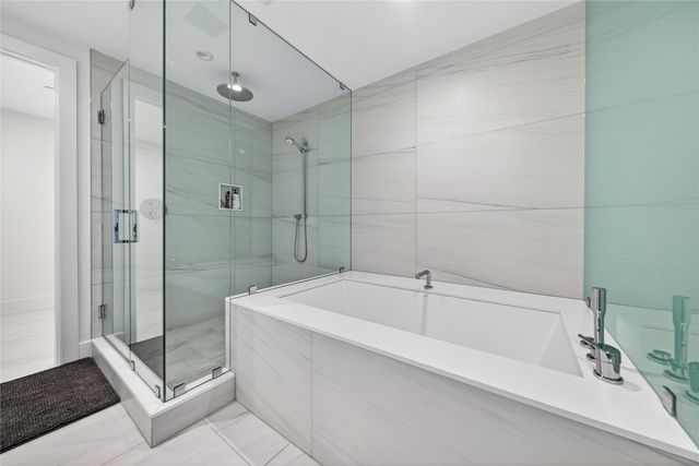 153 N Seabreeze 1901-S, Fort Lauderdale, FL 33304