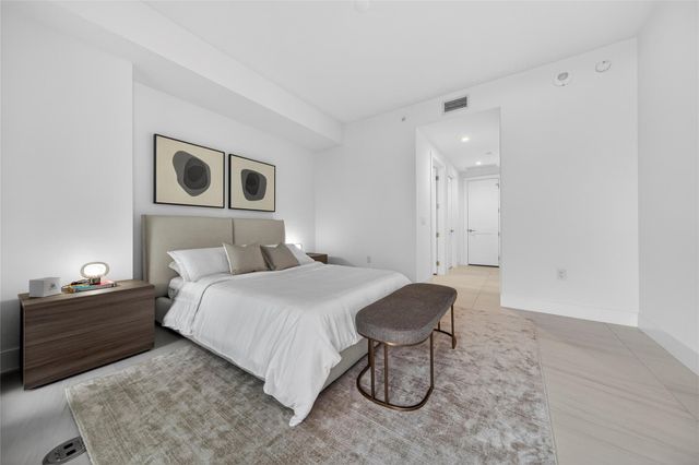 153 N Seabreeze 1901-S, Fort Lauderdale, FL 33304