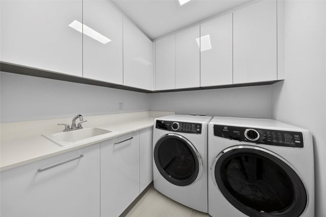 153 N Seabreeze 1901-S, Fort Lauderdale, FL 33304