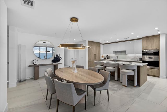 153 N Seabreeze 1901-S, Fort Lauderdale, FL 33304