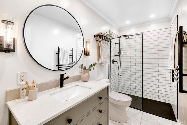 13 Woodland Ct, Novato, CA 94947