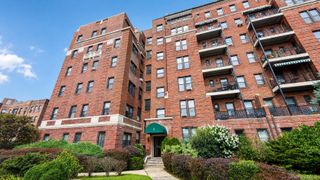 5 Circuit Road A30, New Rochelle, NY 10805