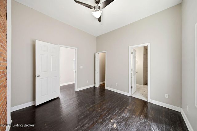 914 E St Catherine St, Louisville, KY 40204