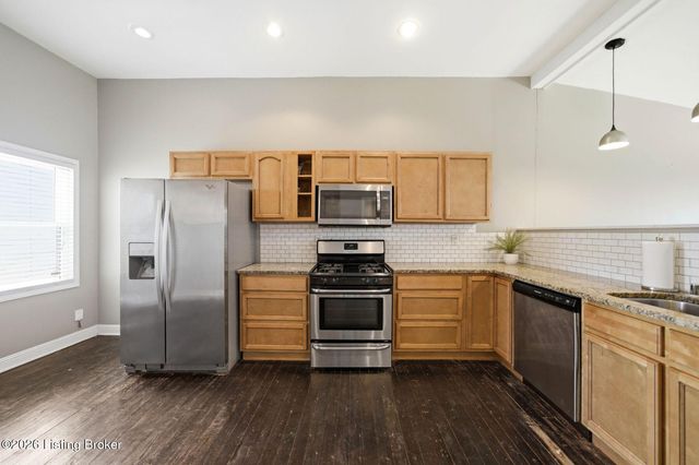 914 E St Catherine St, Louisville, KY 40204