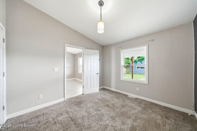 914 E St Catherine St, Louisville, KY 40204