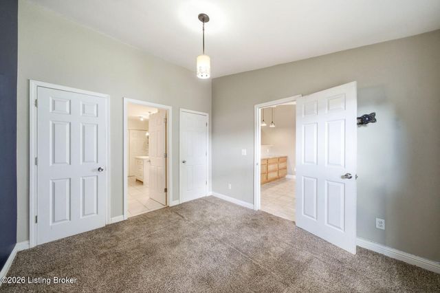 914 E St Catherine St, Louisville, KY 40204