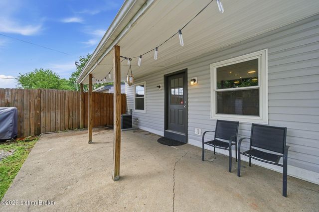 914 E St Catherine St, Louisville, KY 40204