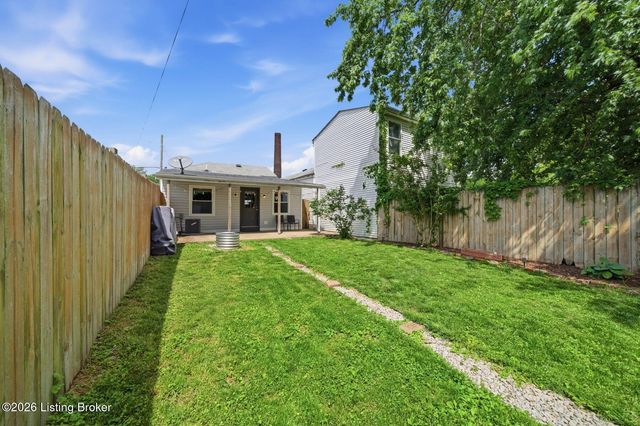 914 E St Catherine St, Louisville, KY 40204