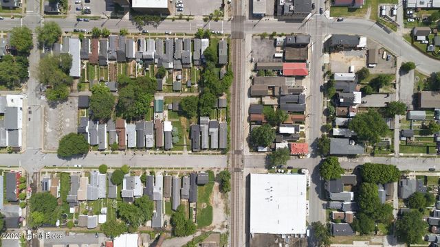 914 E St Catherine St, Louisville, KY 40204