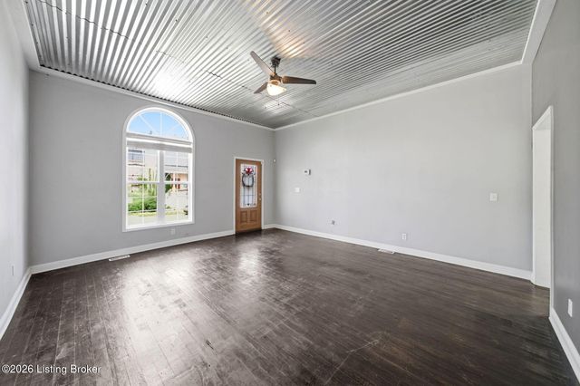 914 E St Catherine St, Louisville, KY 40204