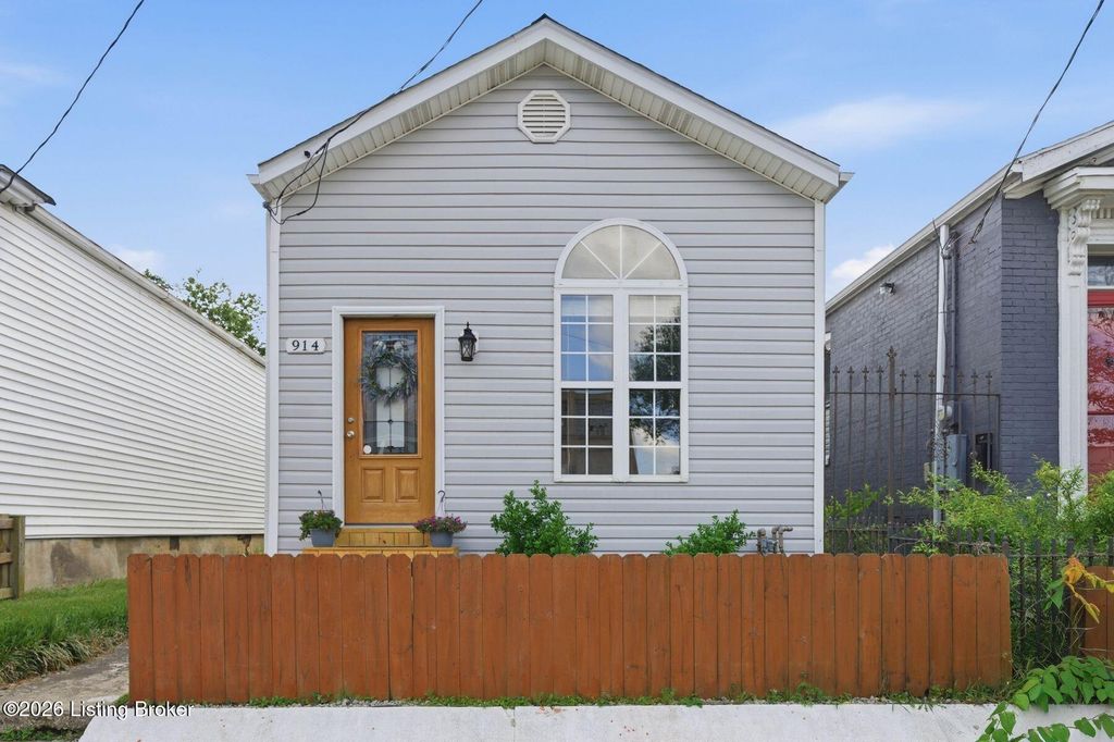 914 E St Catherine St, Louisville, KY 40204