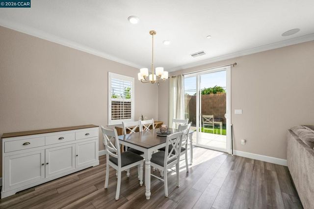 540 Vanek Dr., Oakley, CA 94561
