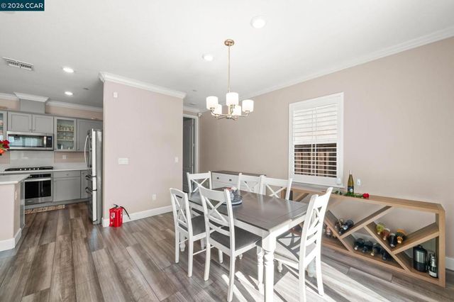 540 Vanek Dr., Oakley, CA 94561