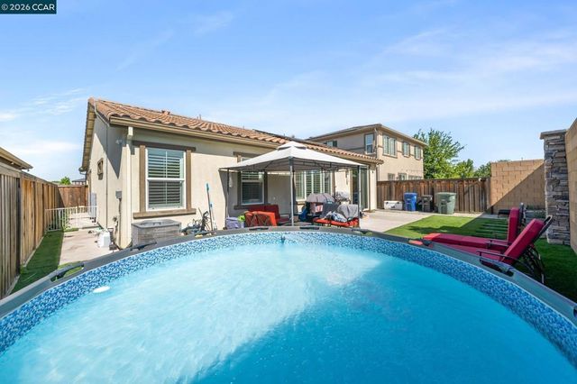 540 Vanek Dr., Oakley, CA 94561