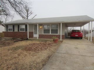 3909 Southern Aire Drive, St Louis, MO 63125