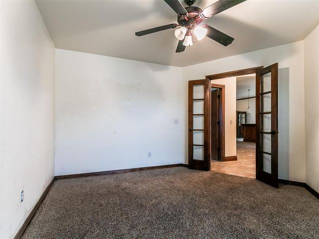 701 S Patterson Drive, Moore, OK 73160