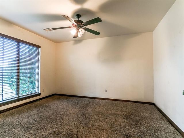 701 S Patterson Drive, Moore, OK 73160