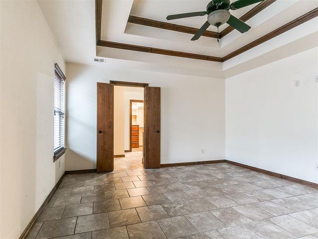 701 S Patterson Drive, Moore, OK 73160