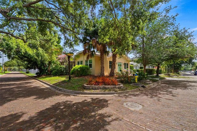 2915 W ANGELES STREET, Tampa, FL 33629