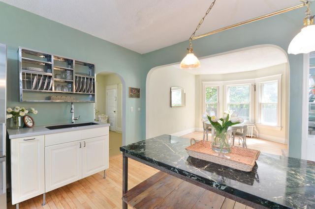 153 Winifred Street W, Saint Paul, MN 55107