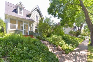 153 Winifred Street W, Saint Paul, MN 55107