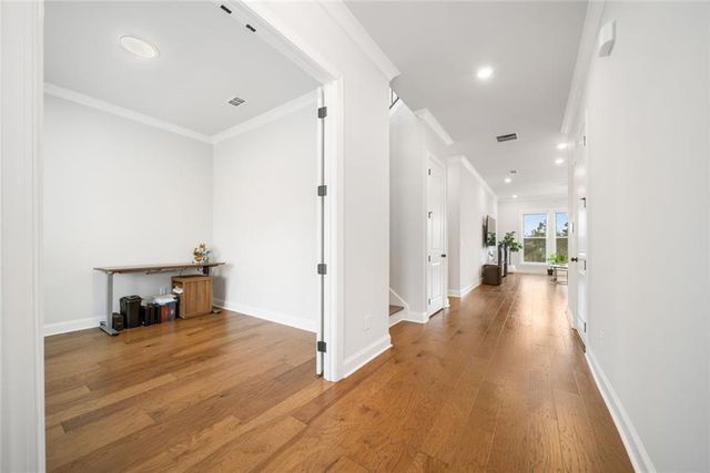 4469 Burton Bend Way, Buford, GA 30518
