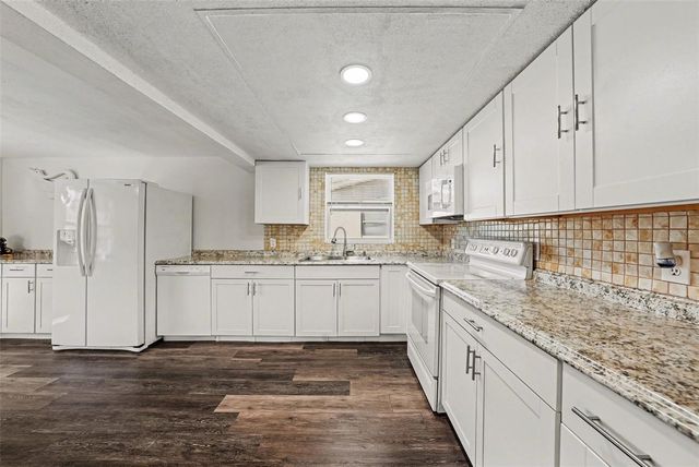 6422 TRALEE AVENUE, New Port Richey, FL 34653