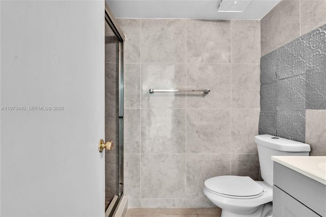 3252 Foxcroft Rd 102, Miramar, FL 33025