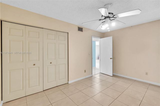 3252 Foxcroft Rd 102, Miramar, FL 33025