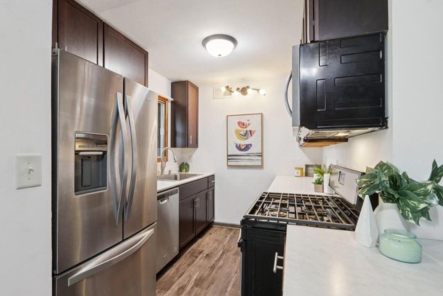 8018 N 94th STREET, Milwaukee, WI 53224