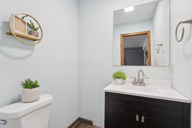 8018 N 94th STREET, Milwaukee, WI 53224