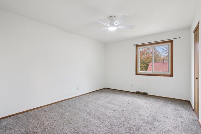 8018 N 94th STREET, Milwaukee, WI 53224