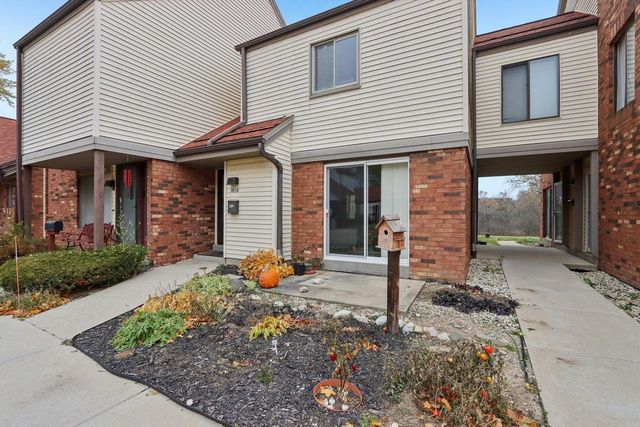 8018 N 94th STREET, Milwaukee, WI 53224