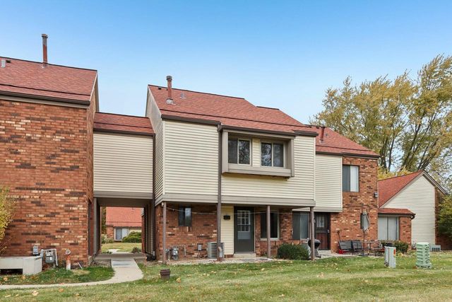 8018 N 94th STREET, Milwaukee, WI 53224