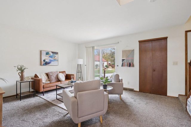 8018 N 94th STREET, Milwaukee, WI 53224