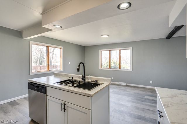 297 Paul Street, Bedford, OH 44146