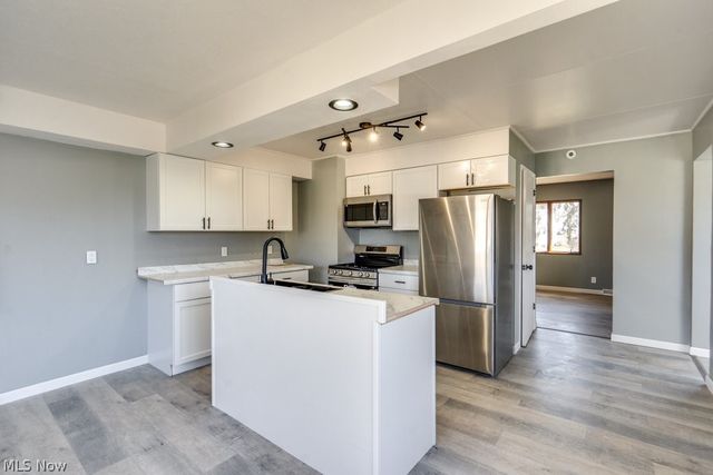 297 Paul Street, Bedford, OH 44146