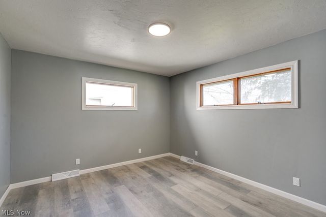 297 Paul Street, Bedford, OH 44146