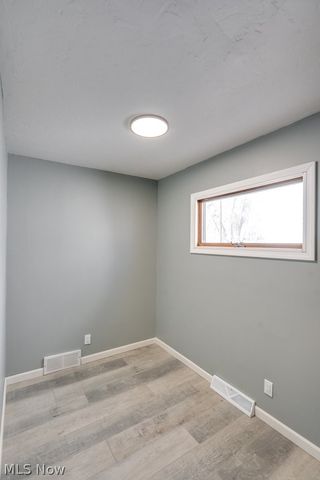 297 Paul Street, Bedford, OH 44146