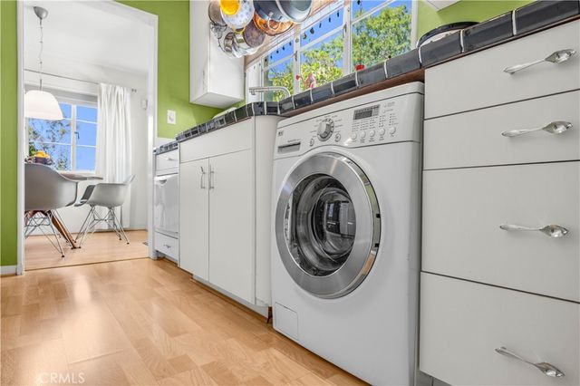 5528 Village Green, Los Angeles, CA 90016