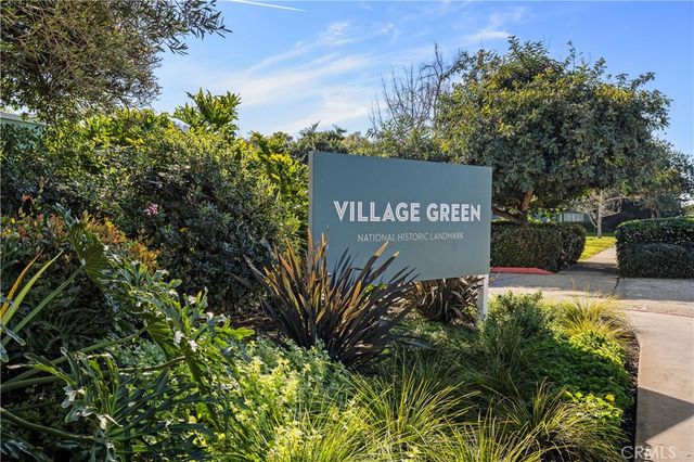 5528 Village Green, Los Angeles, CA 90016