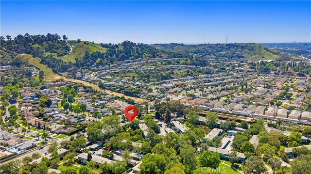 5528 Village Green, Los Angeles, CA 90016